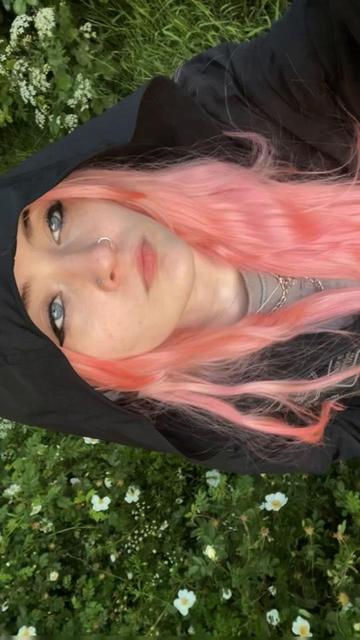 @𝕾𝖍𝖆𝖓𝖉𝖊𝖑𝖑𝖊🤍