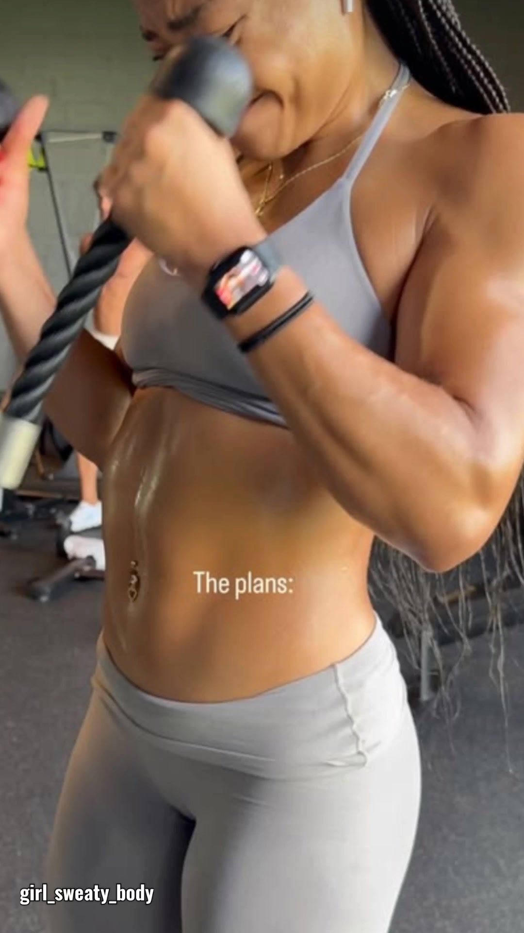 @girl_sweaty_body