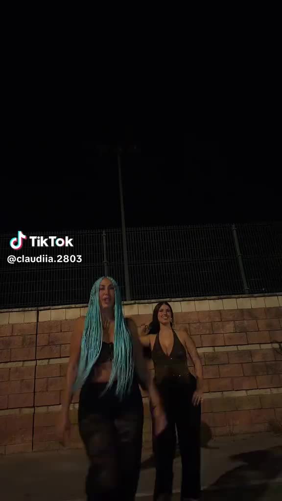 @ana🎀
