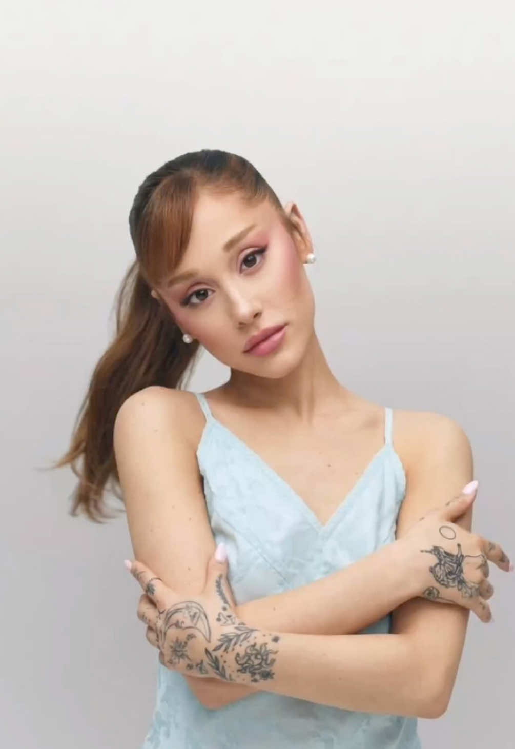 @𝐀𝐫𝐢𝐱𝐜𝐥𝐨𝐮𝐝𝐲𐙚🤍🐰