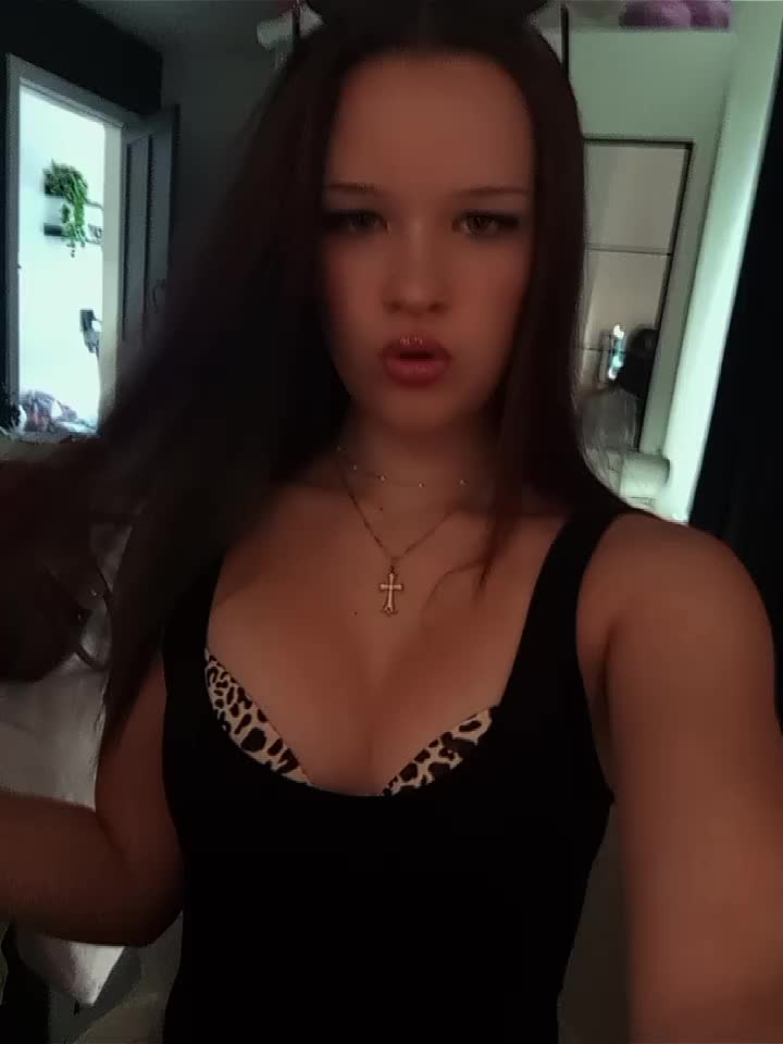 @𝐒𝐤𝐲𝐞💐