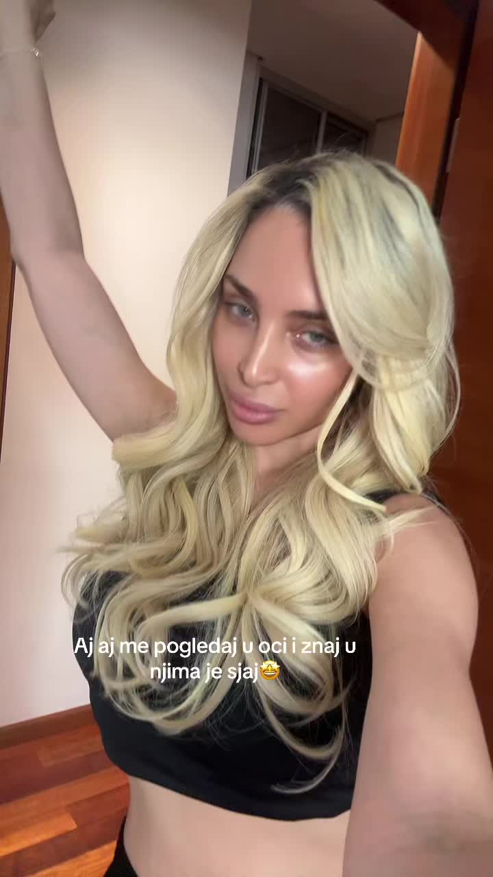 @Maya Berović