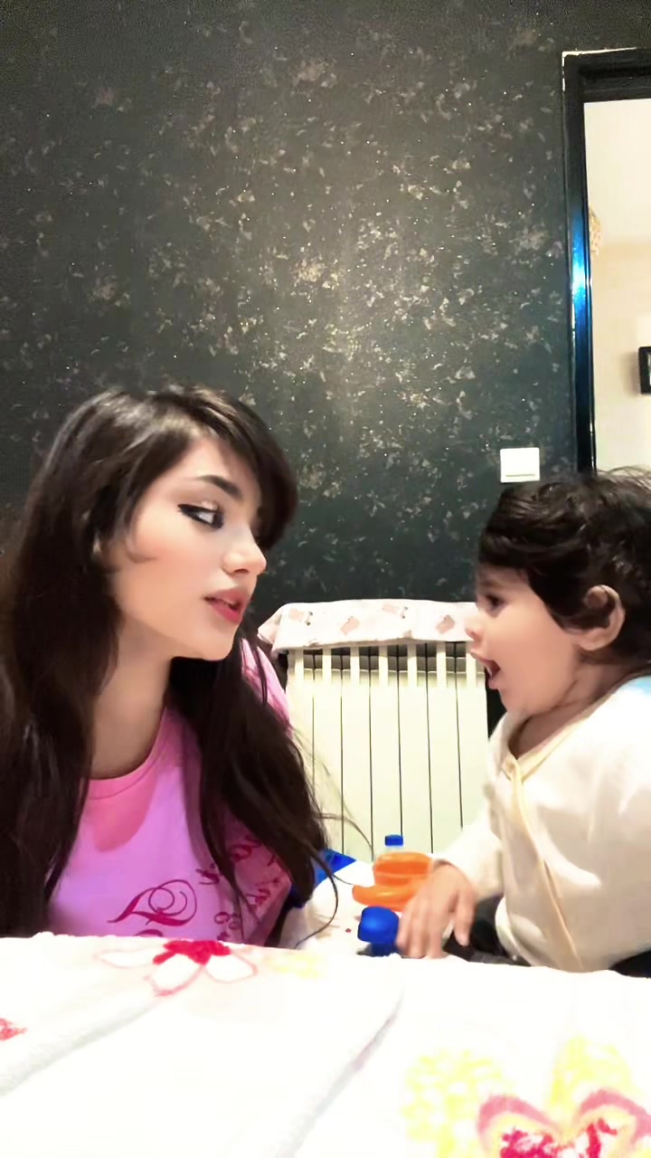 @nazlitologar