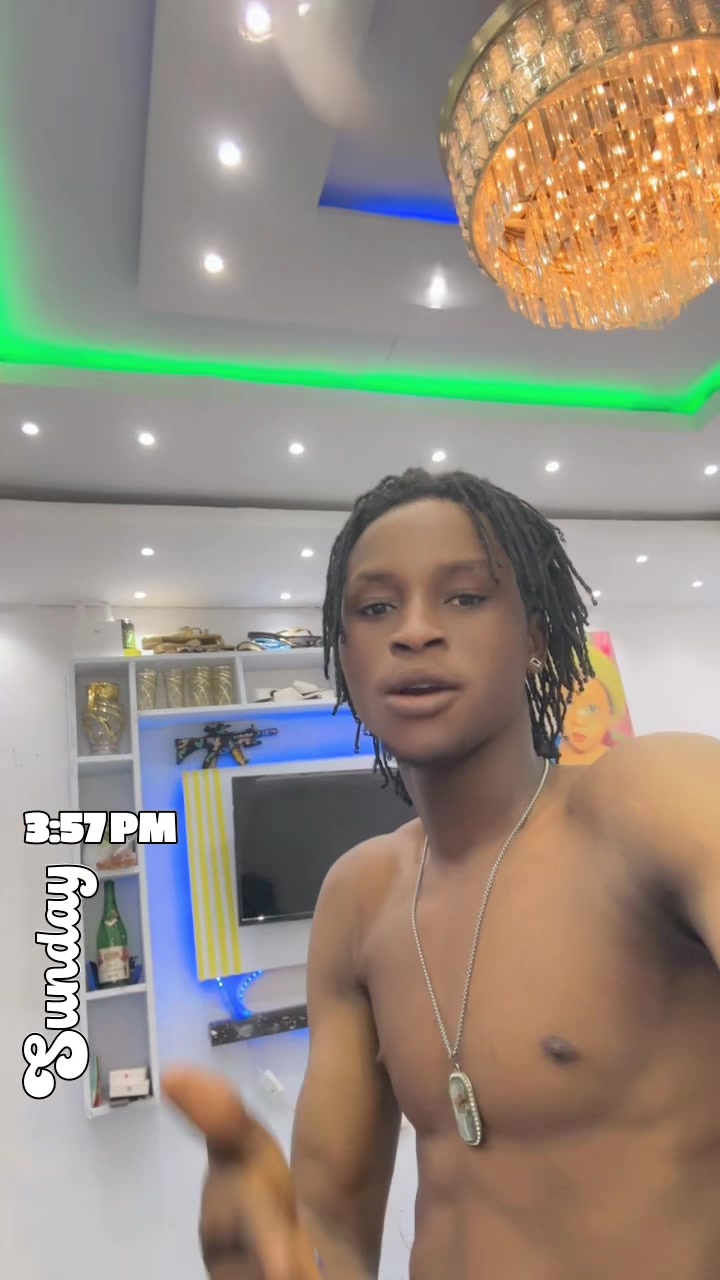@YAARO KING 👑