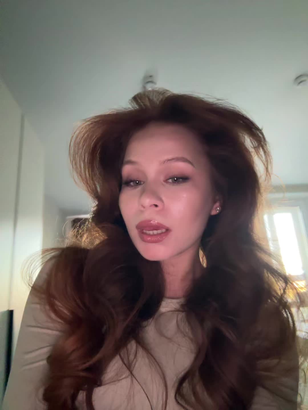 @Карина