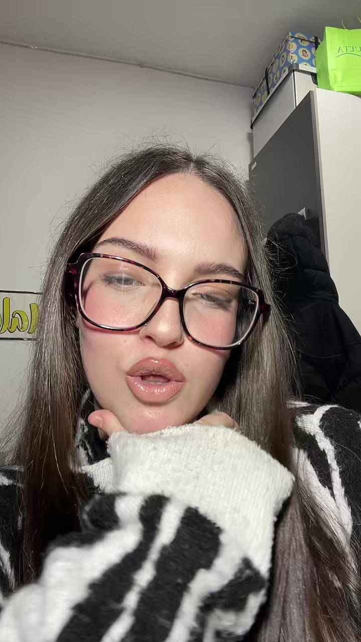 @aroamuca