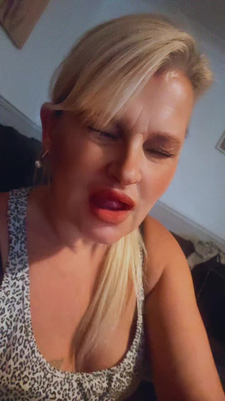 @nikki_19742
