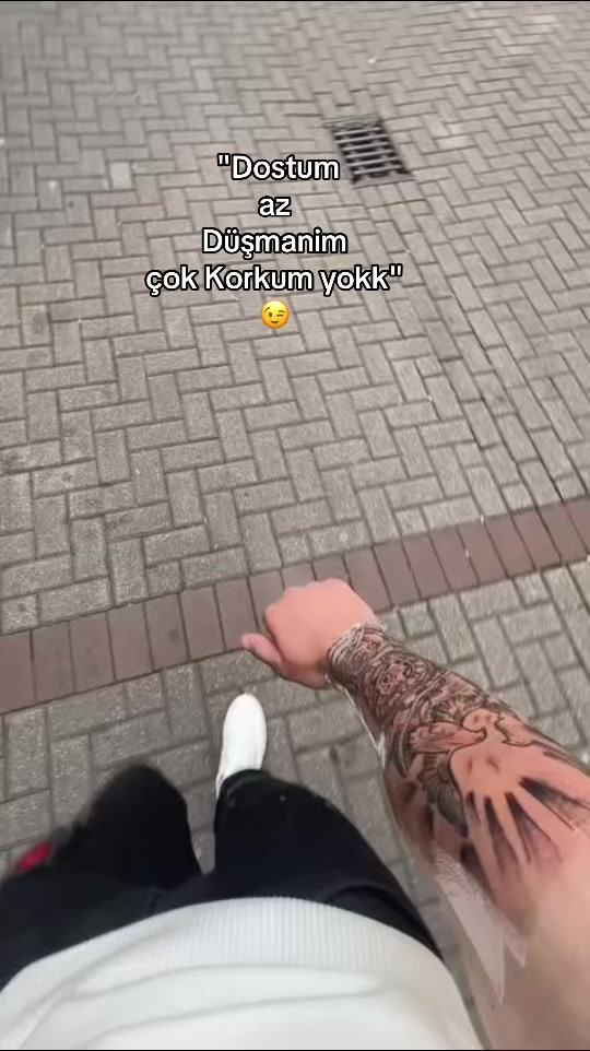 @𝐄𝐥𝐯𝐞𝐫_𝐟𝐢𝐥𝐢𝐩𝐨𝐯