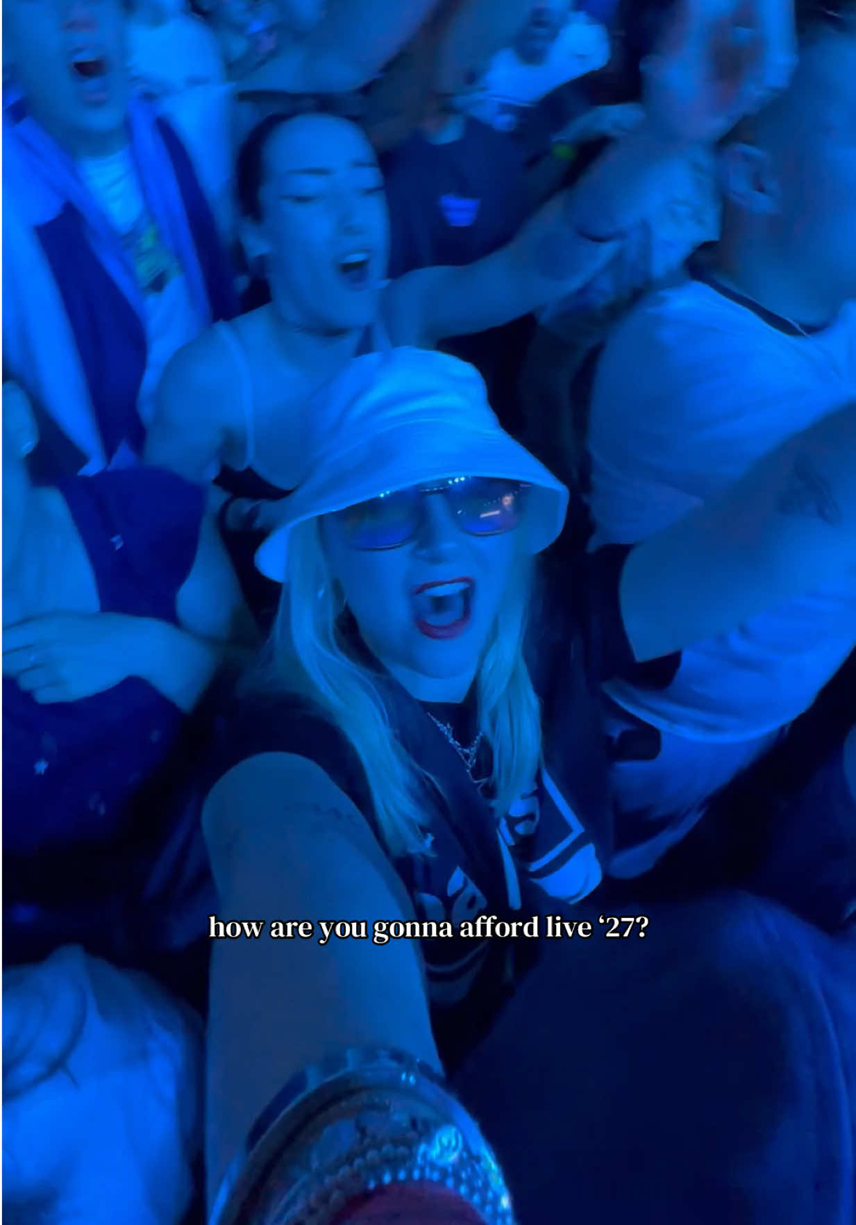 @nicoleinthepit