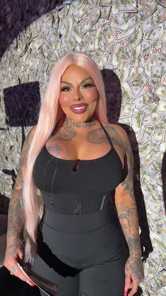 @GlamourHouseStudios