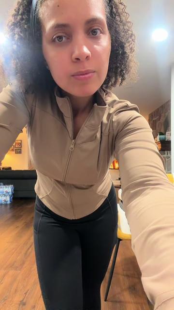 @😌