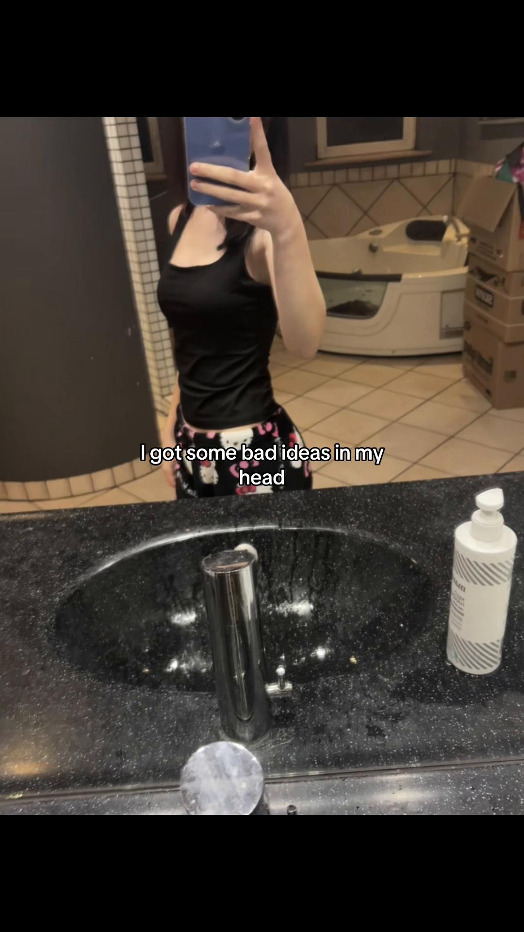 @️