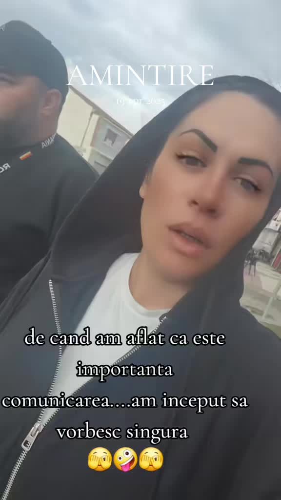 @Rozika