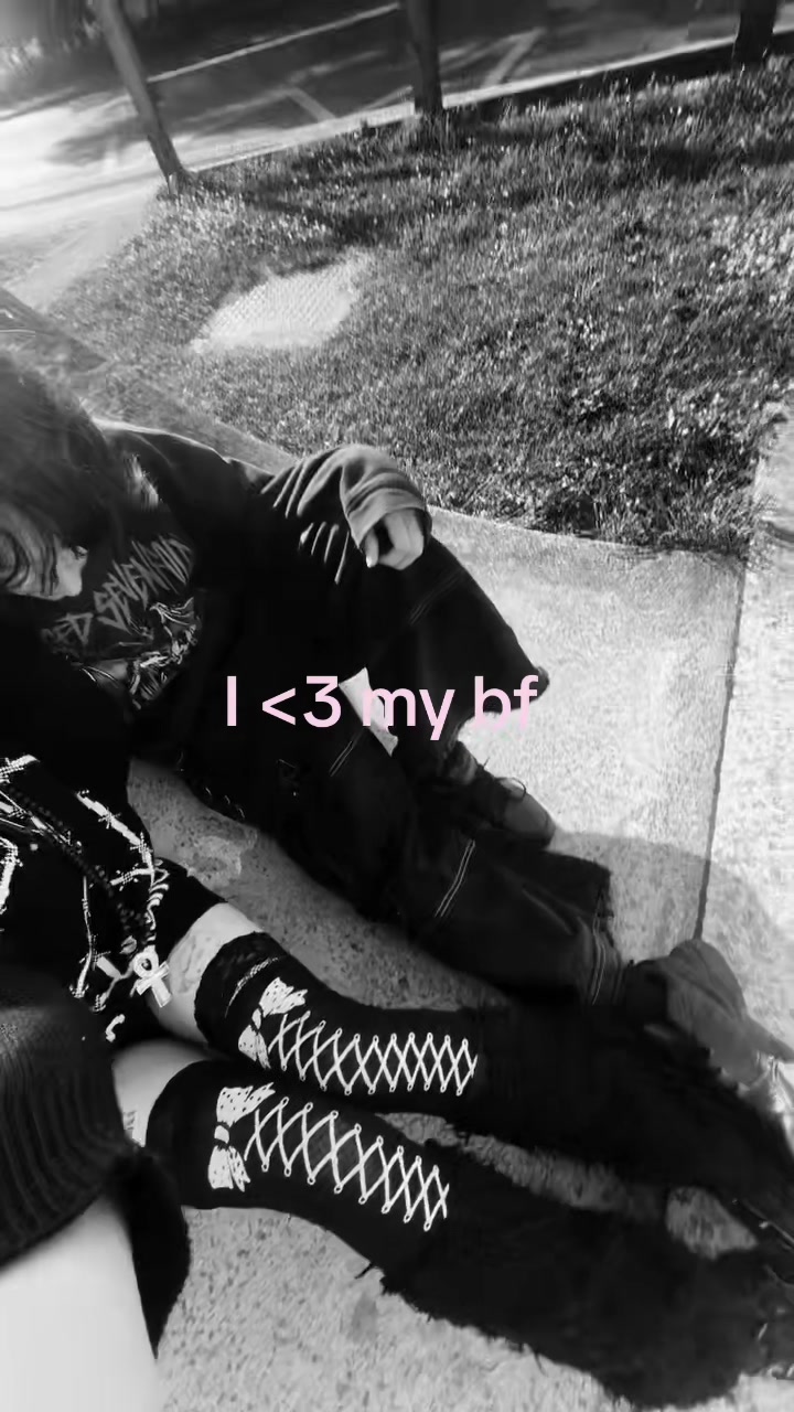 @𝔰𝔦𝔯𝔦𝔰 𓋹🧟♀️ ݁ ˖ִ