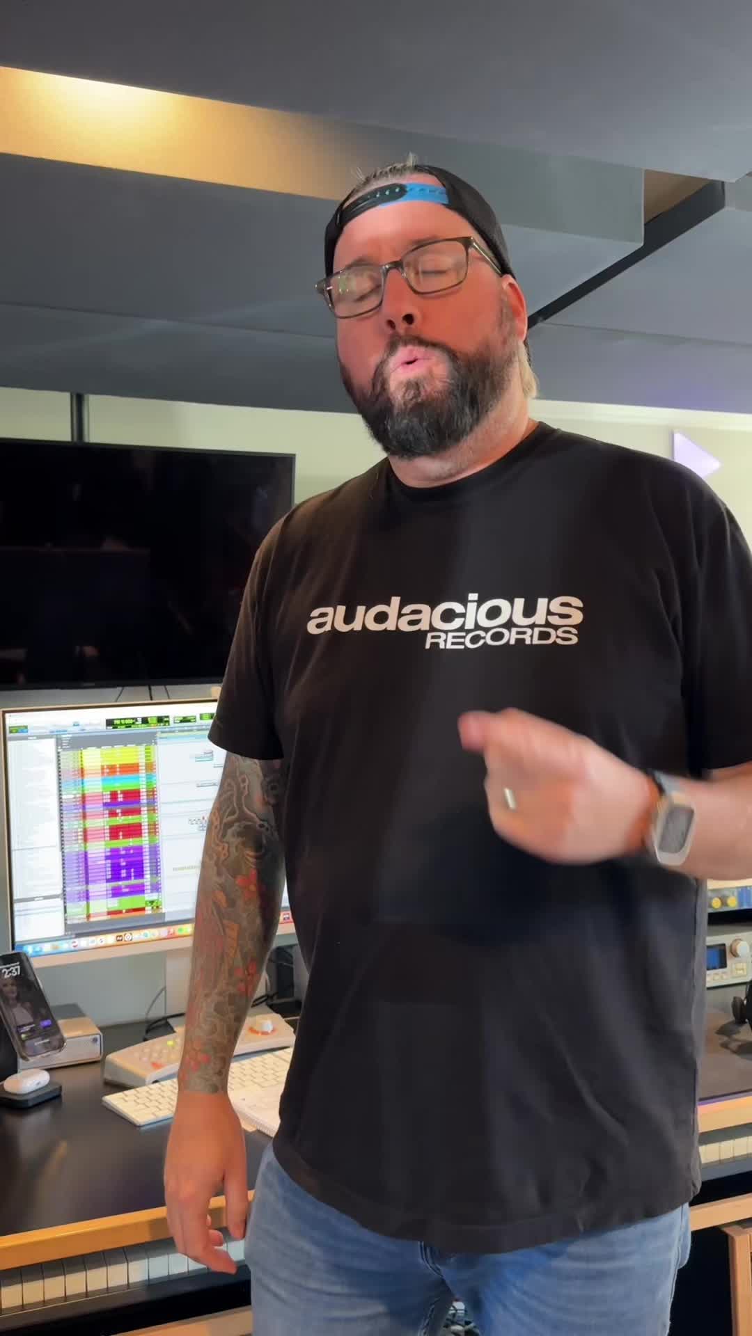 @Dave Audé
