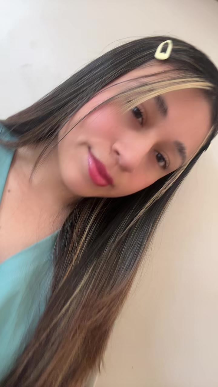 @Thalia Brighit🧸