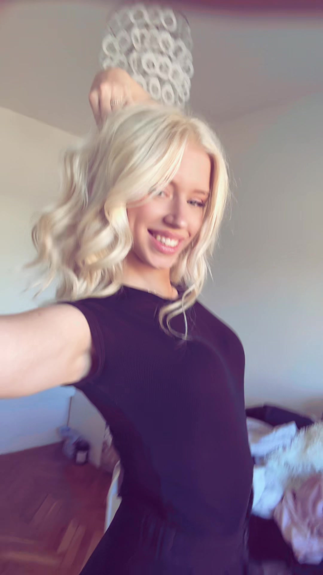 @Blonde Lena 🌟