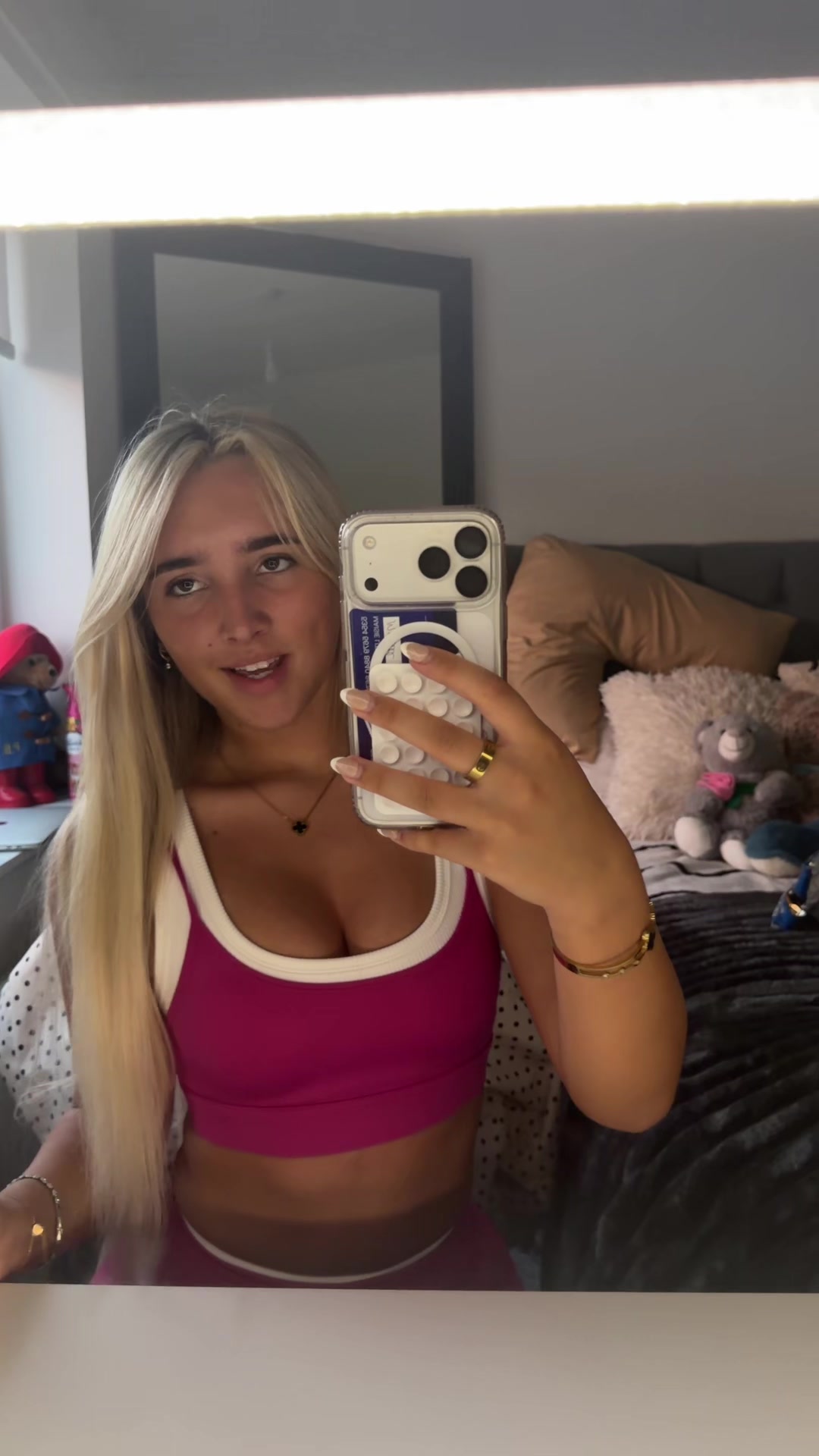 @maisie isabella little 🫦✨🍒
