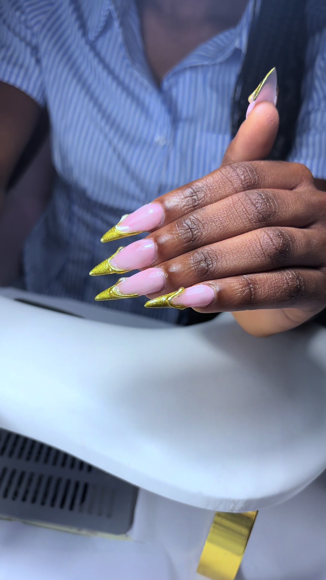@Nicki7nailss_