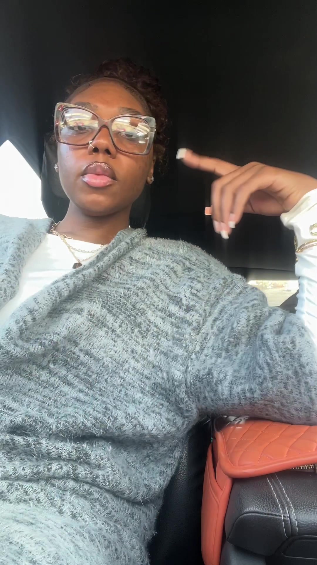 @NoImage_Nayy
