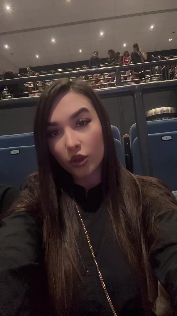 @Itis_sallyy