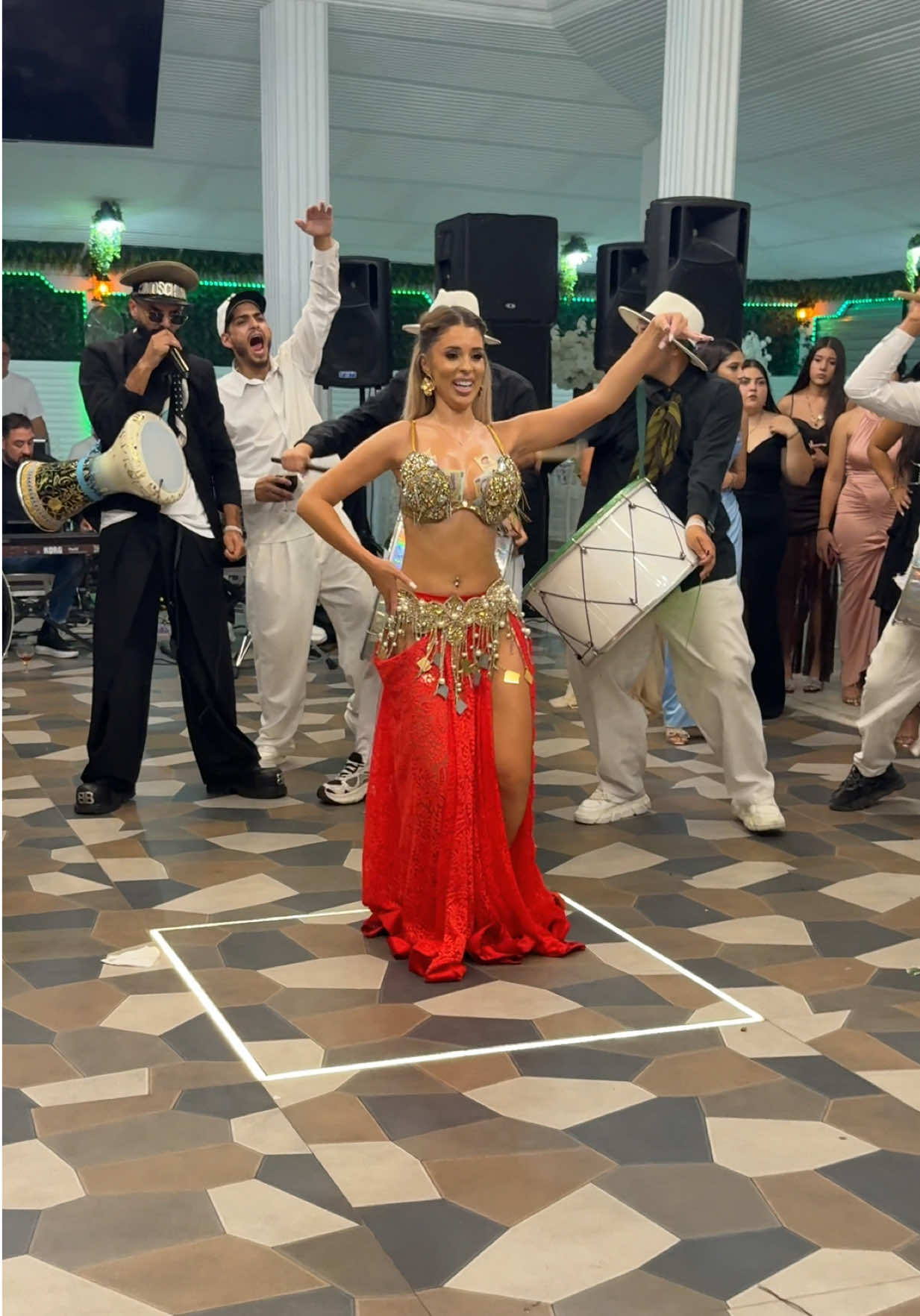 @Bianca Gabriela | Bellydance