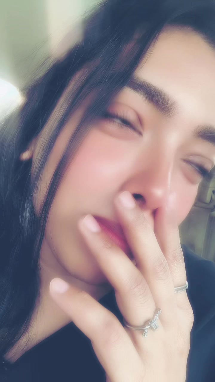 @🇦🇪 itz Aaniyaa 🇵🇰