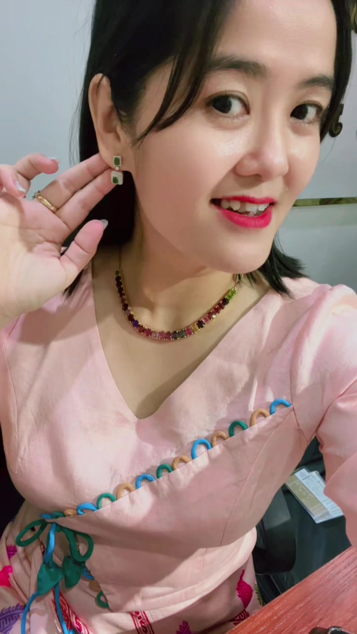 @Lae Thiri Aung Jewelry