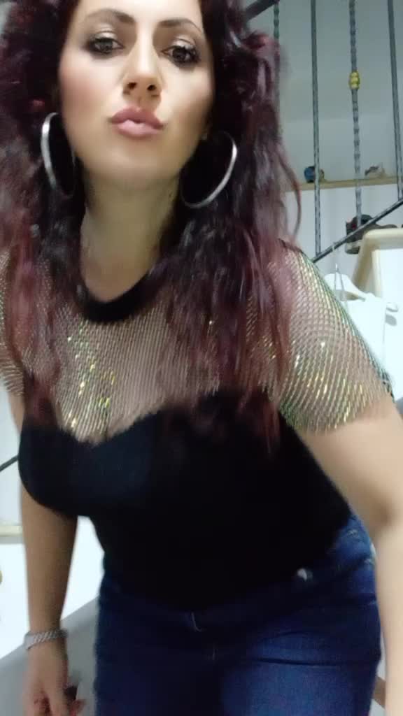 @Francesca Buffone890