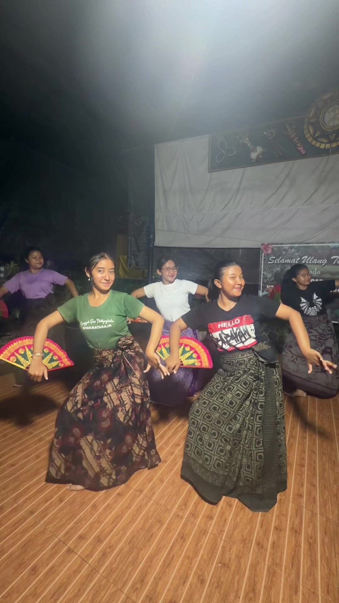 @IG : @pradnyalarasari