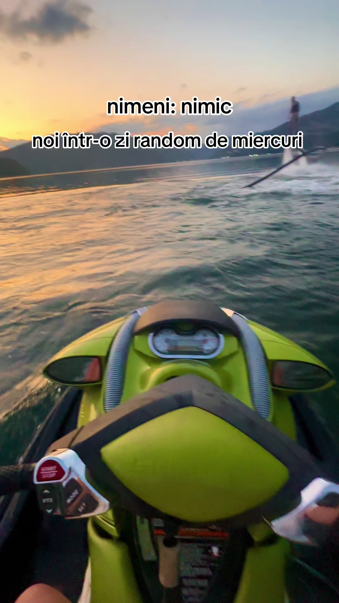 @🥥