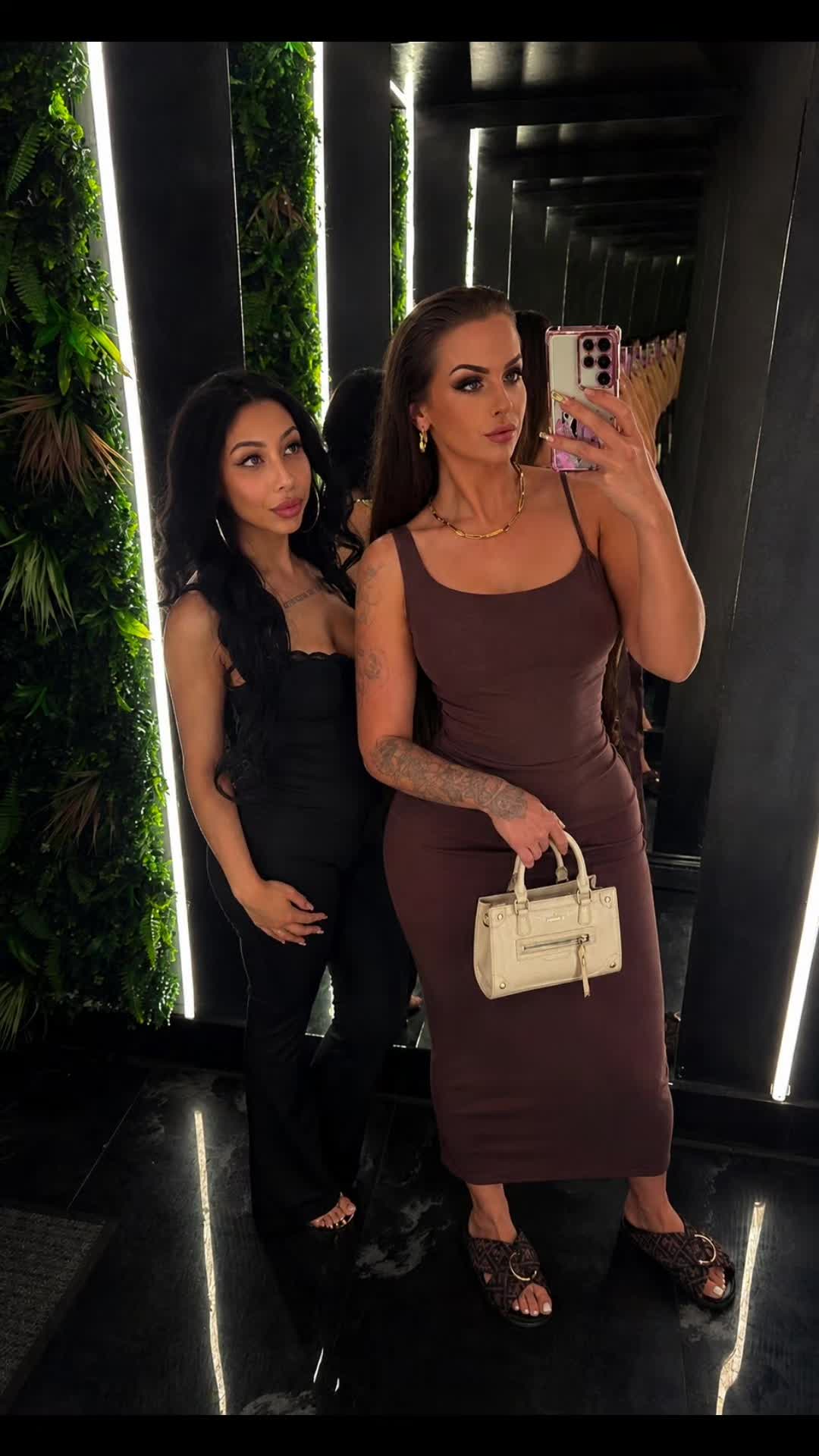 @bad girl Nina 777