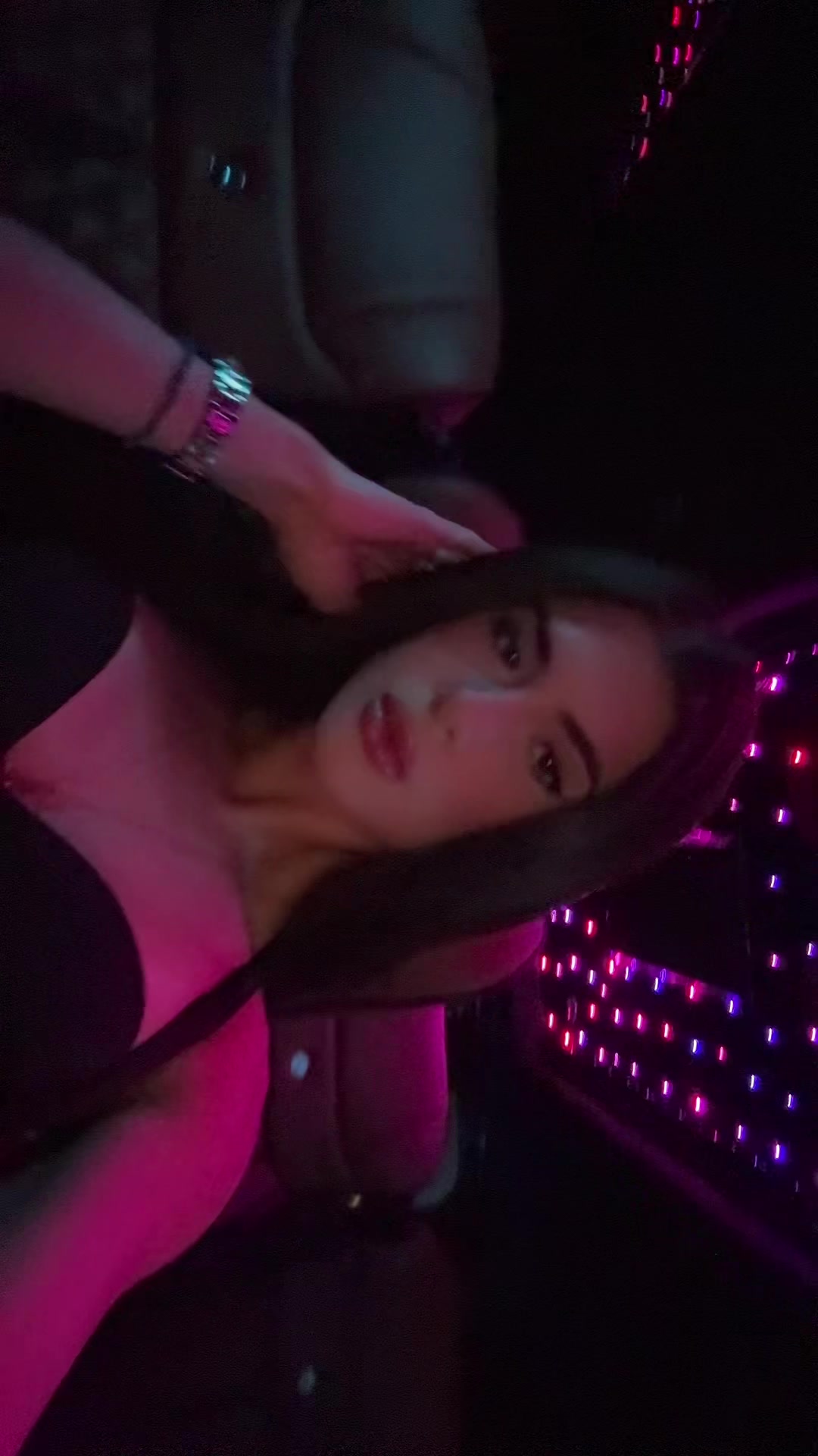 @nanakaratzi