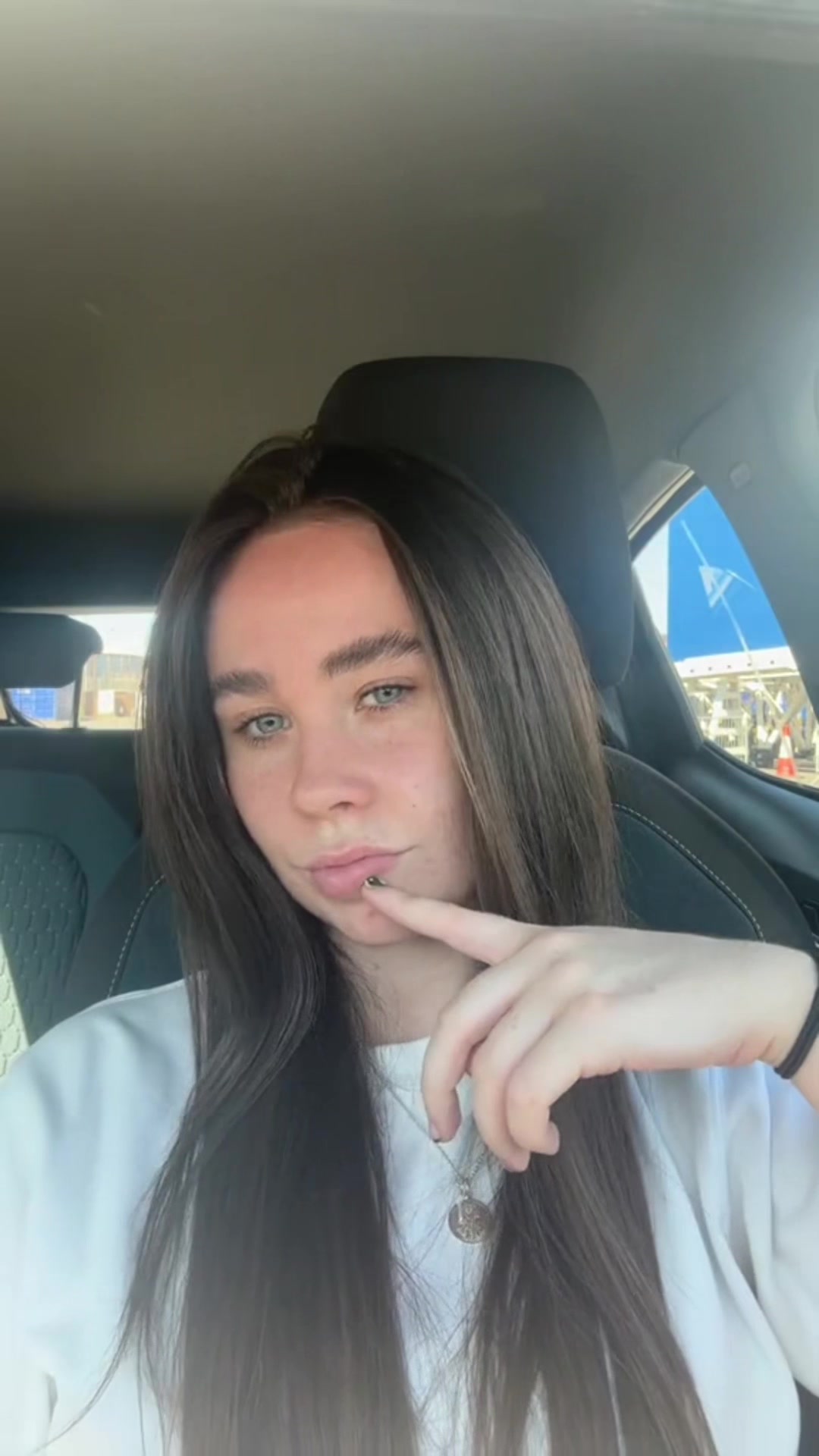 @Lilymitch05