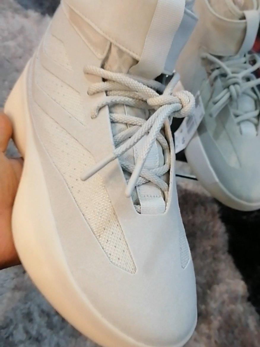 @Sneakers manitos👍