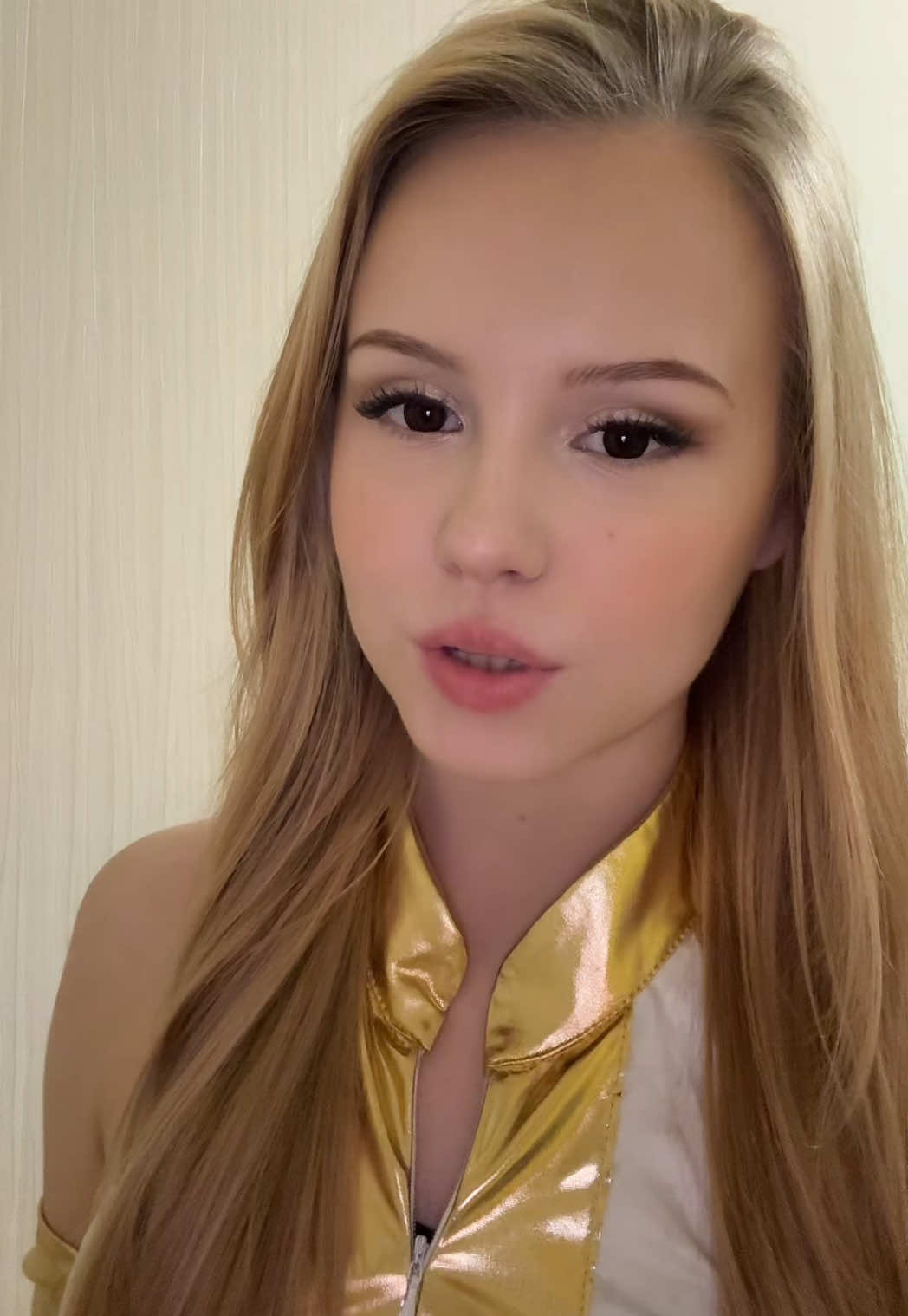 @лизок
