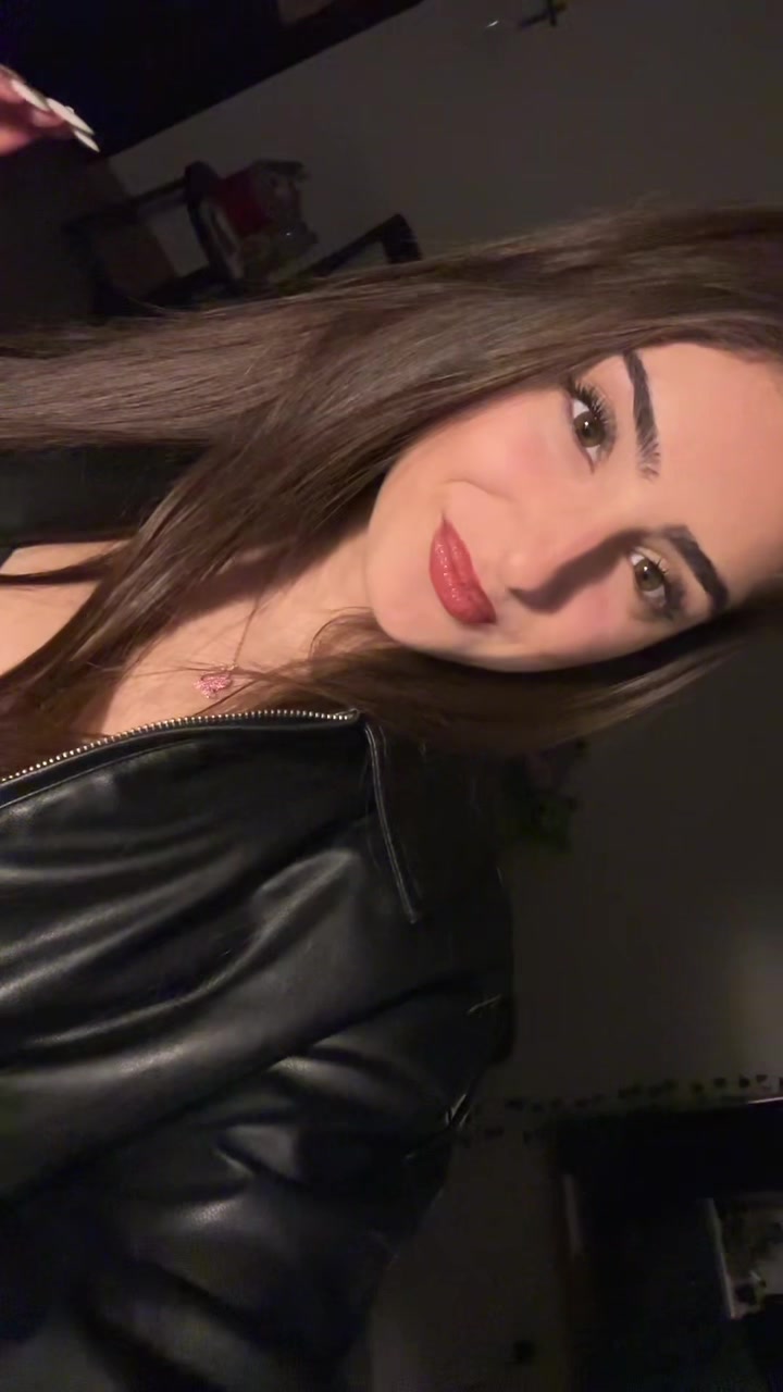 @nicoletoulaa