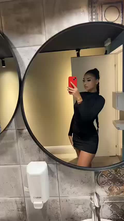 @Georgiana