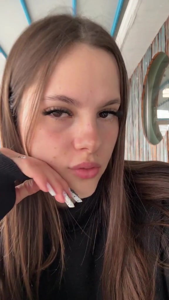 @Ioana.io.🩵