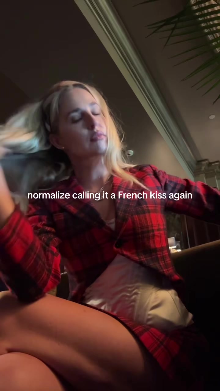 @L A U R E L