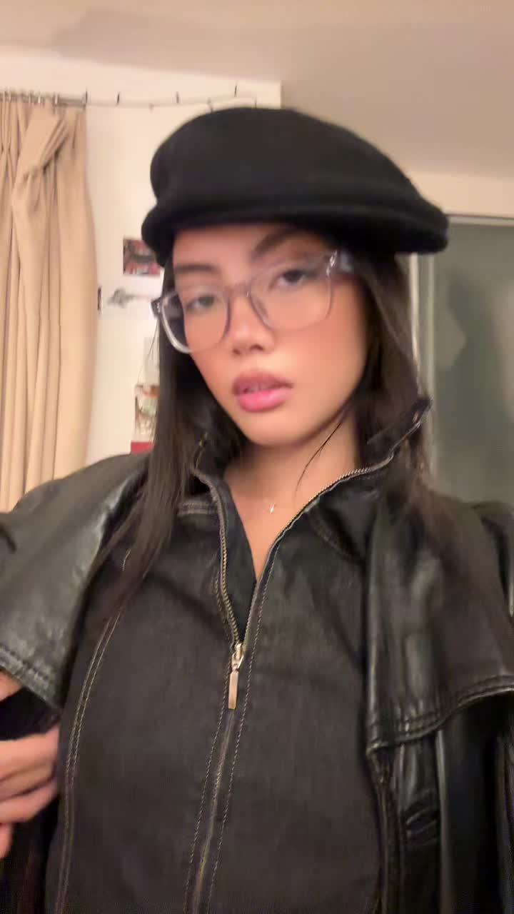 @hannahgiron