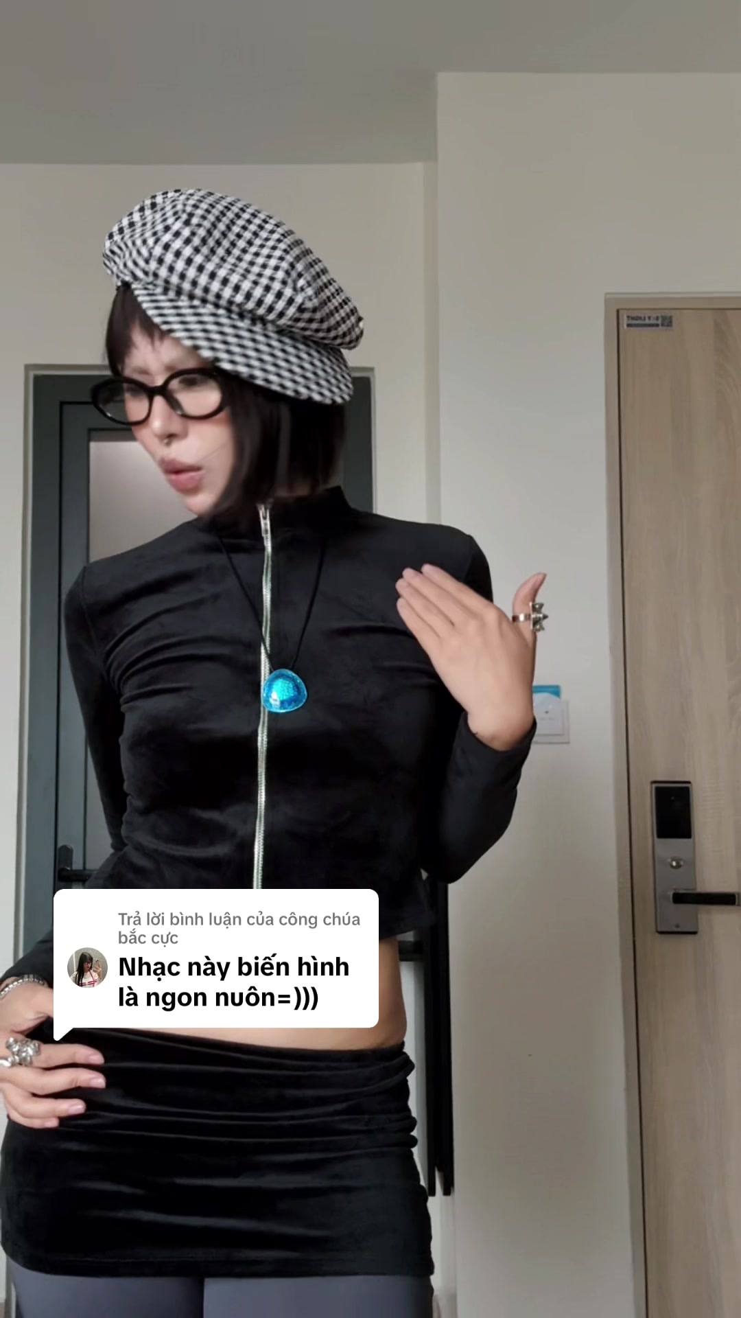 @Con đàn bà tích cực