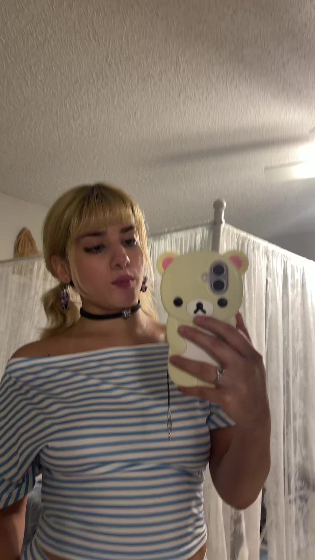 @moonsharkk