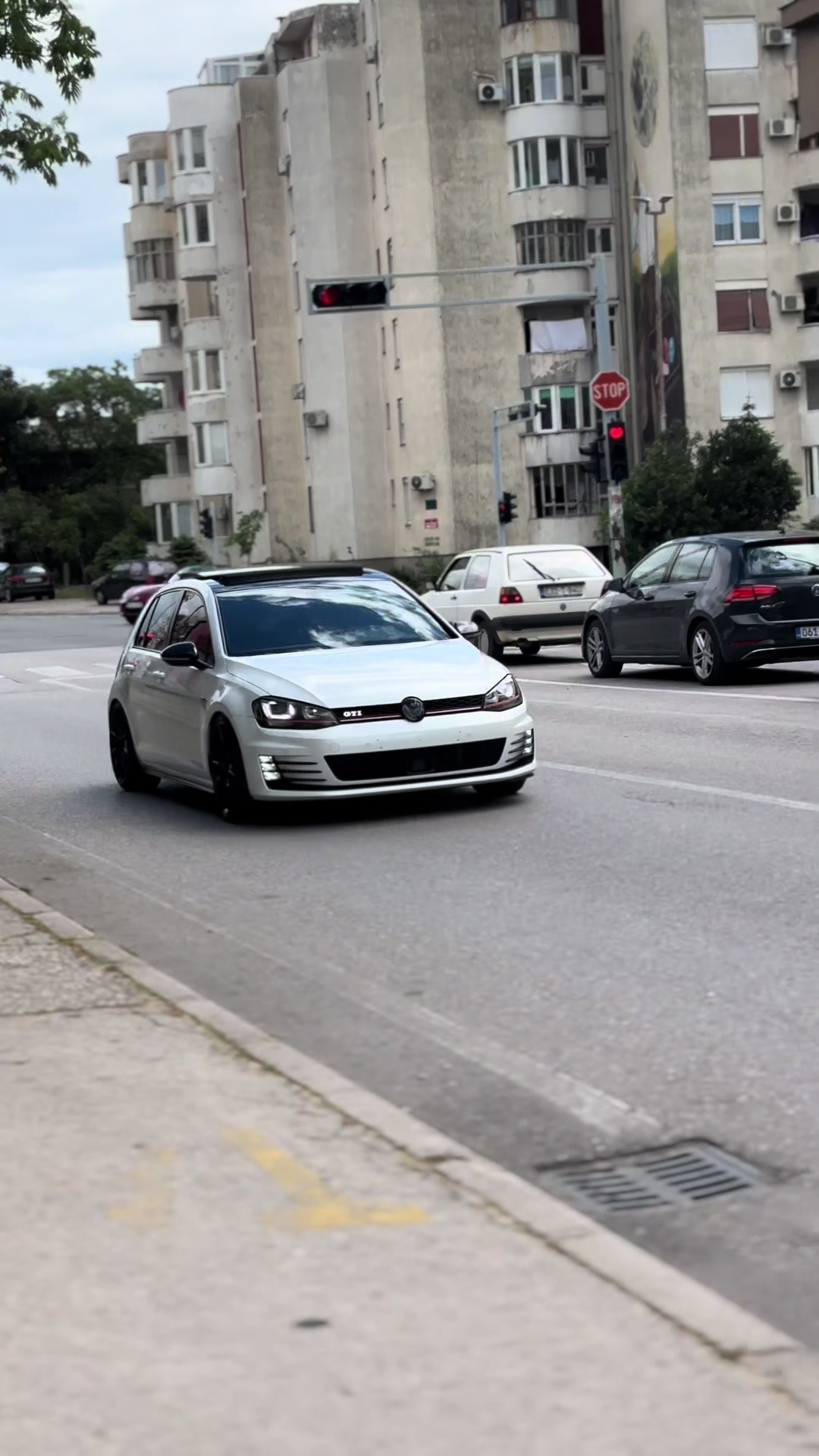 @WHITEGTI
