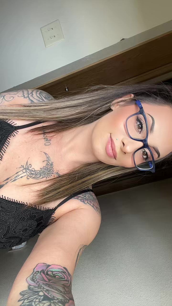 @ashleyy_xoxo_