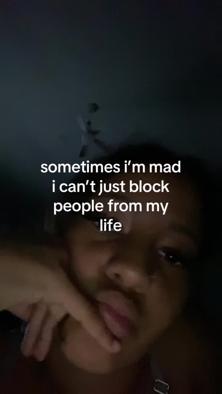 @👻