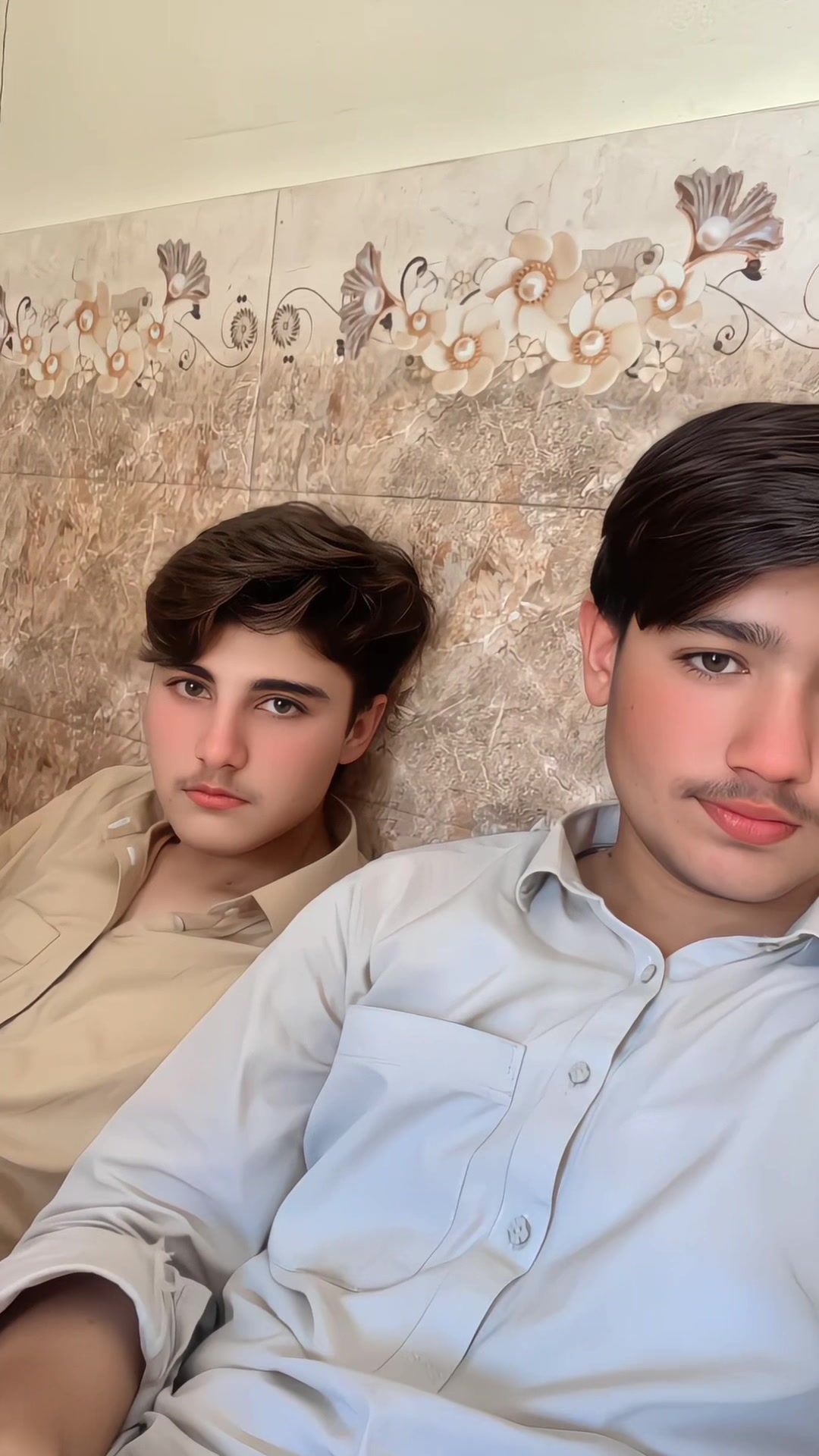 @( 𝐀𝐦𝐢𝐫_𝐊𝐡𝐚𝐧 )