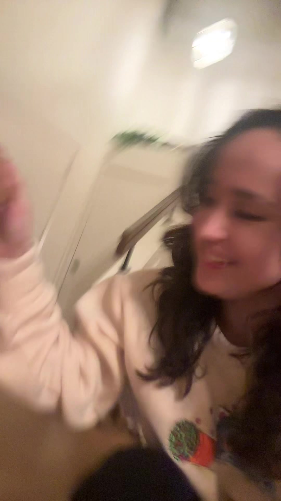 @e
