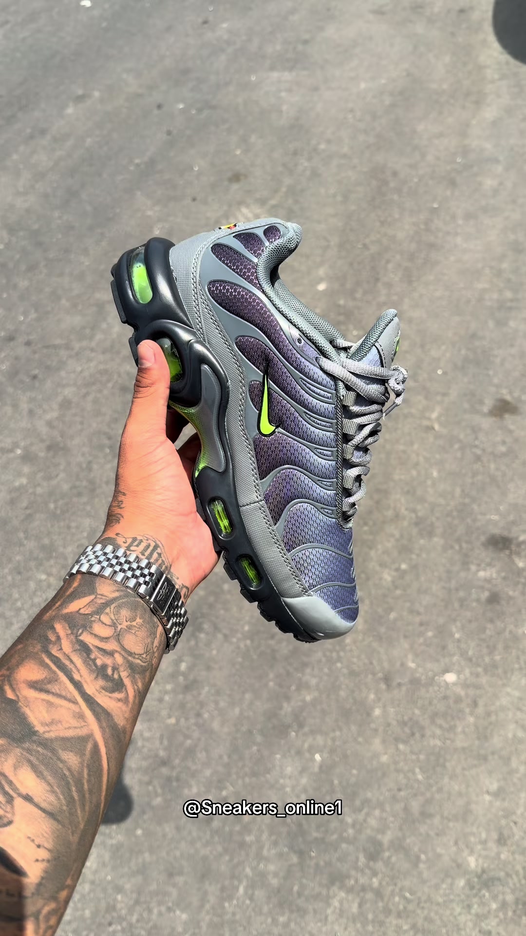 @sneakers_online1