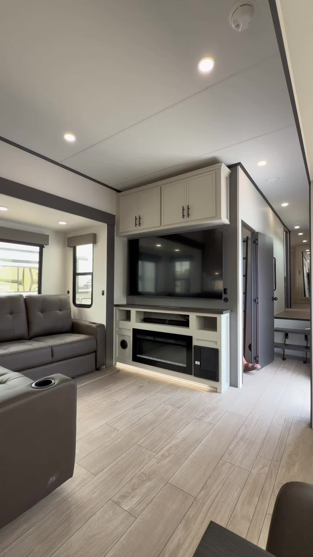@The RV Hunter